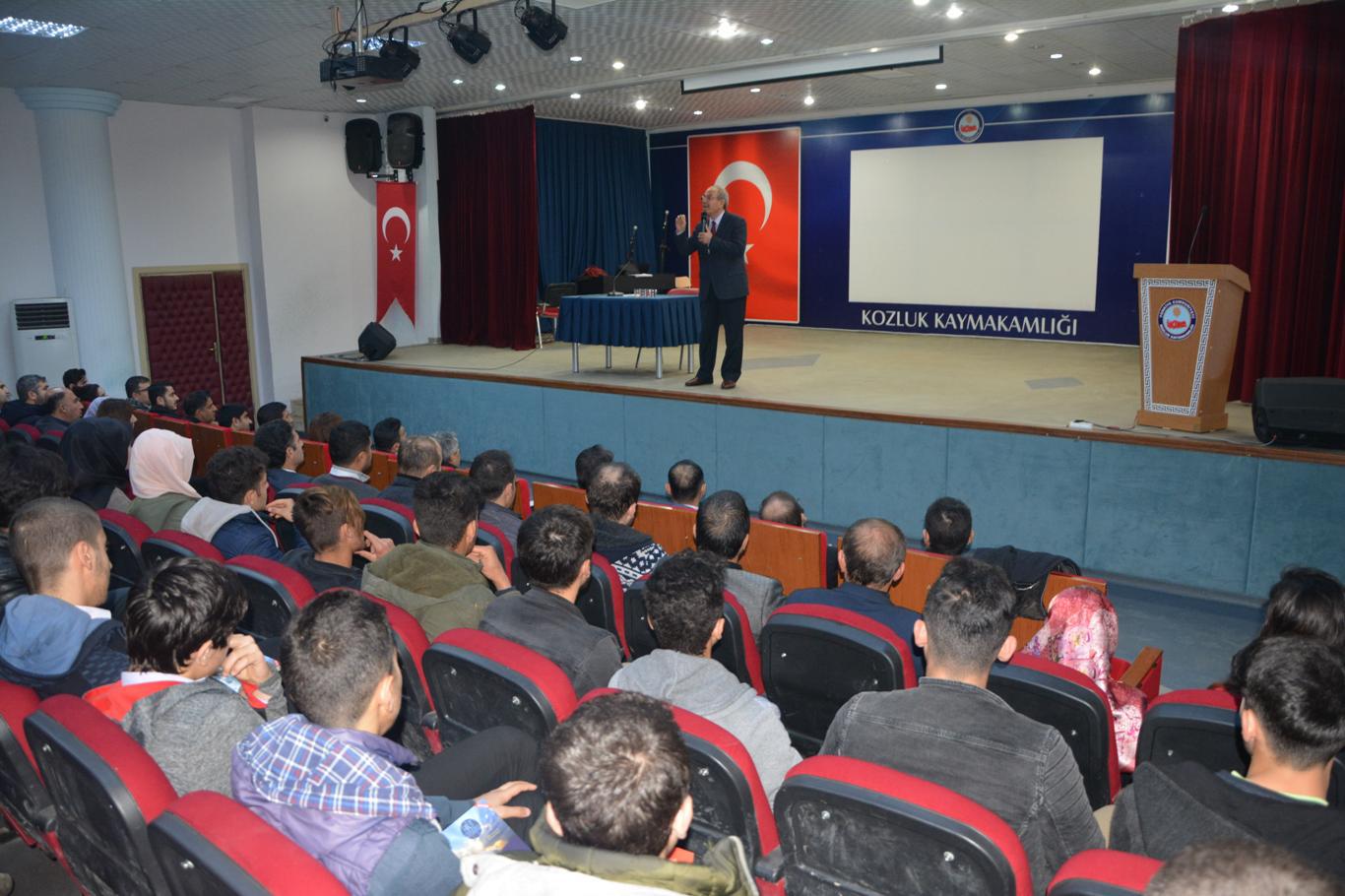 "Başarmak başarıya inanmakla başlar" "Başarmak başarıya inanmakla başlar"